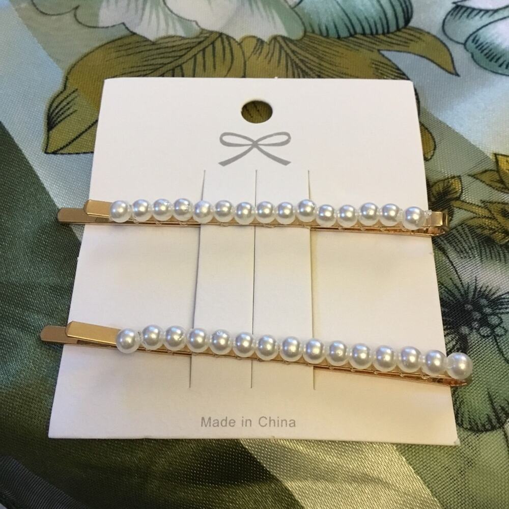 String Of Pearls Gold Metal Hair Bobby Pins - Set of 2 - Picture 4 of 6
